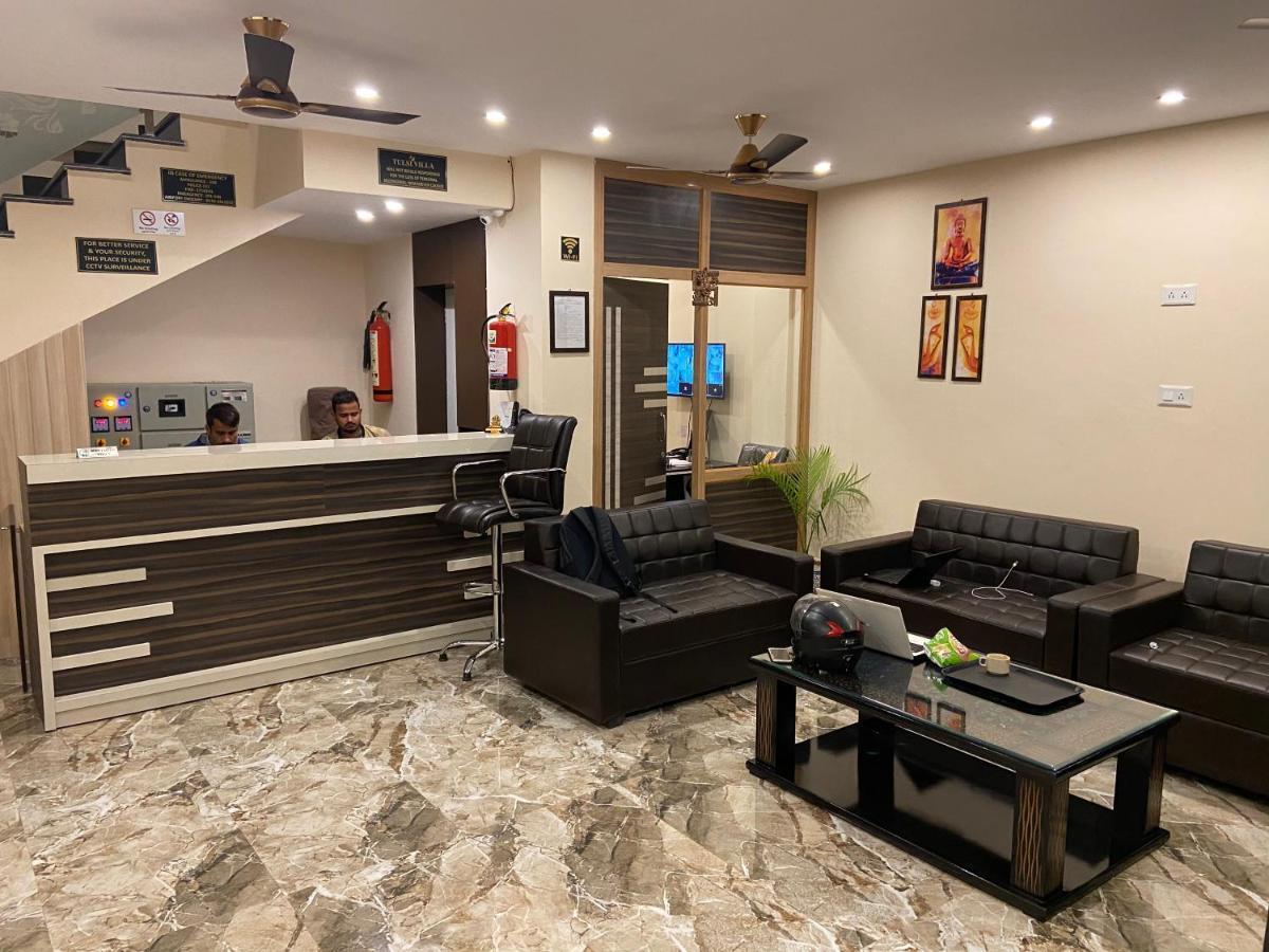 Hotel Tulsi Villa 데라둔 외부 사진